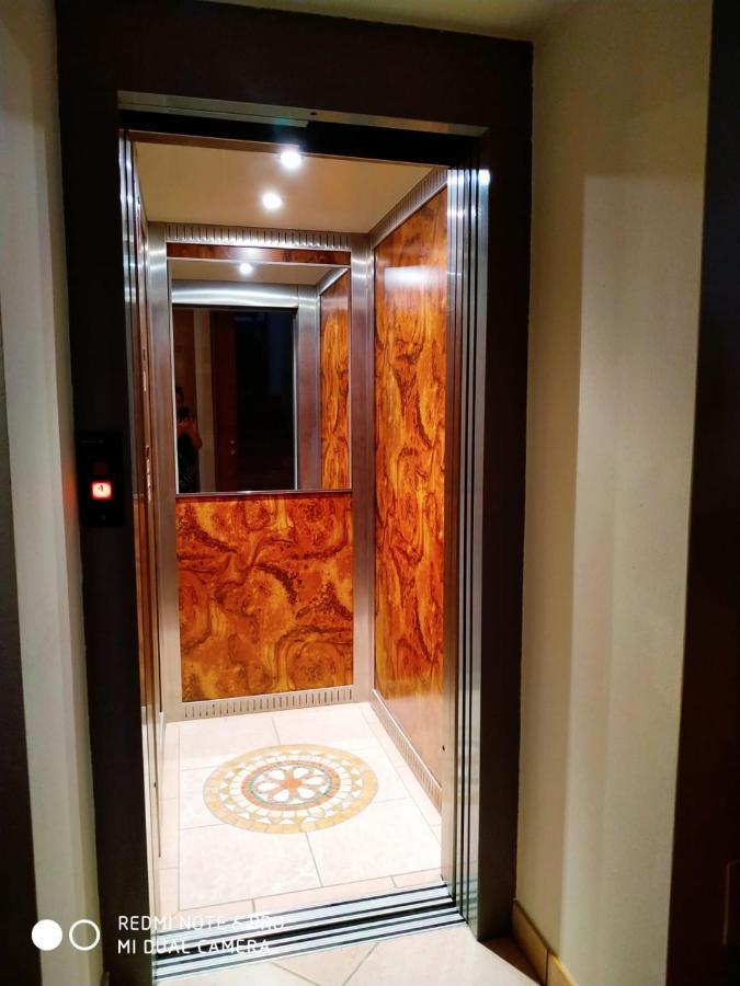 Hotel Azzurra Salsomaggiore Terme Eksteriør billede